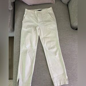 Women’s Evereve Kut Jeans!!